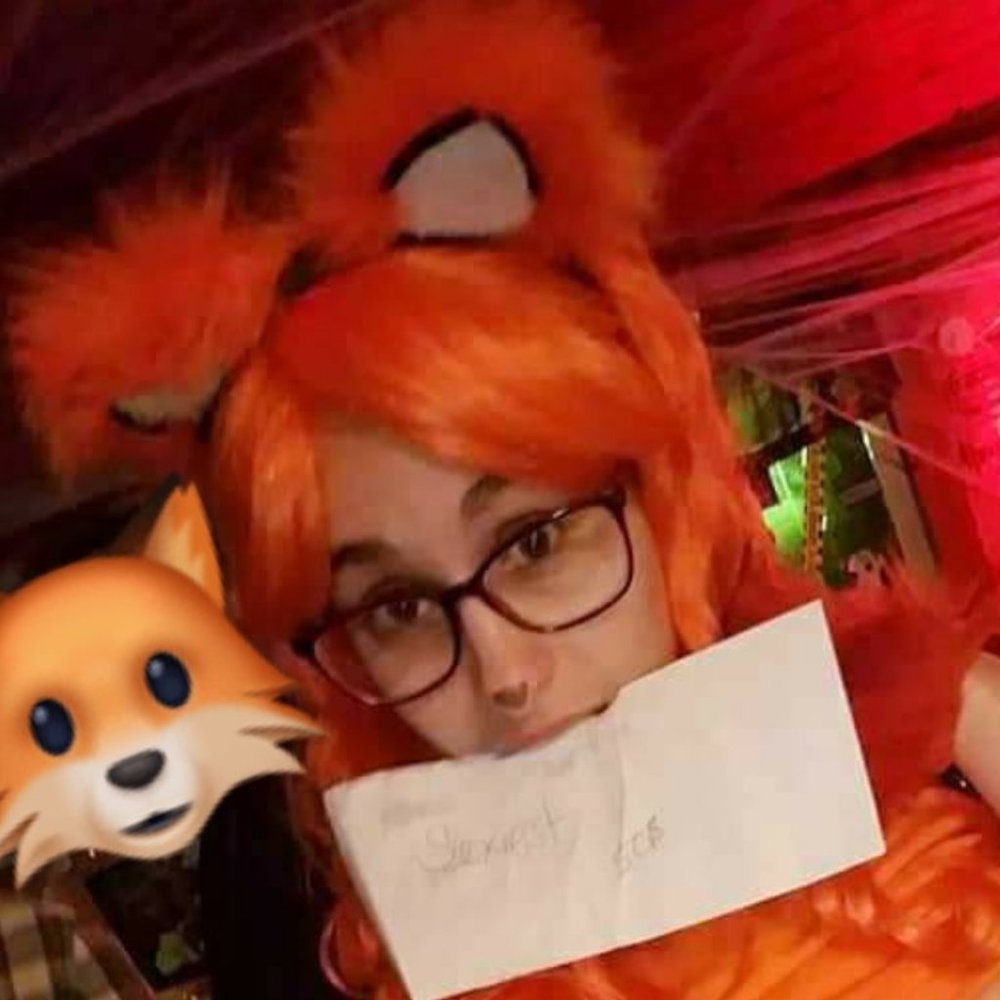 Meet your Posher Foxysas